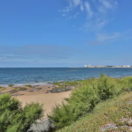 Apartment Agreable Avec Emplacement Ideal Au Coeur Des Sables